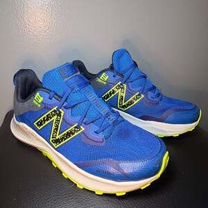 New Balance Kids' DynaSoft Nitrel v4 Trail Running Shoes Blue/Neon Yellow Size 4